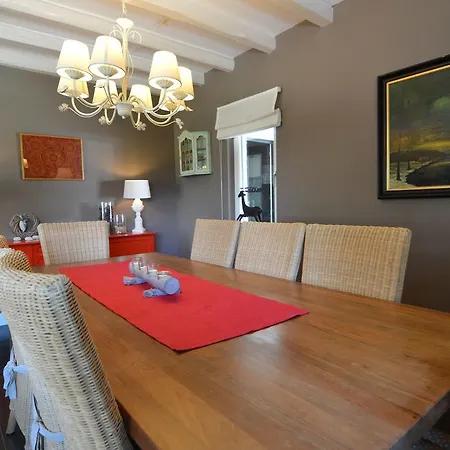 Domek alpejski Modern Chalet With Wellness Facilities Malmedy