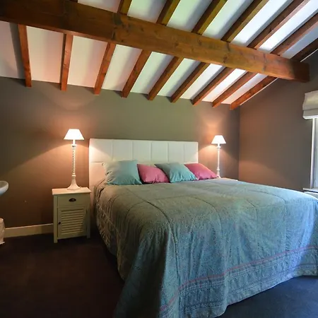 Modern Chalet With Wellness Facilities Dağ evi Malmedy